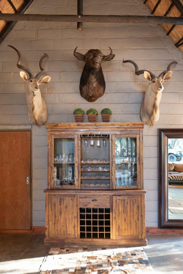 Malilule Safaris Villa โฮดสปรูท ภายนอก รูปภาพ