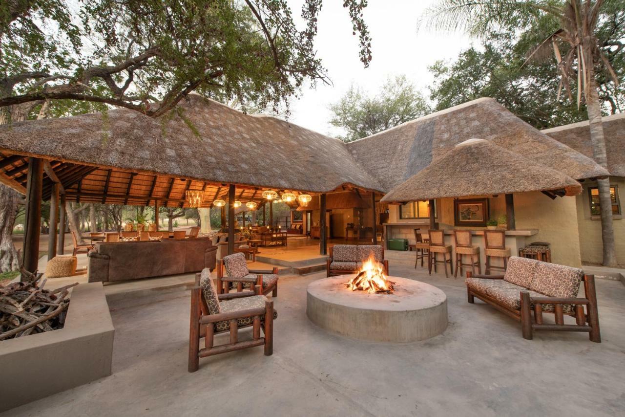 Malilule Safaris Villa โฮดสปรูท ภายนอก รูปภาพ